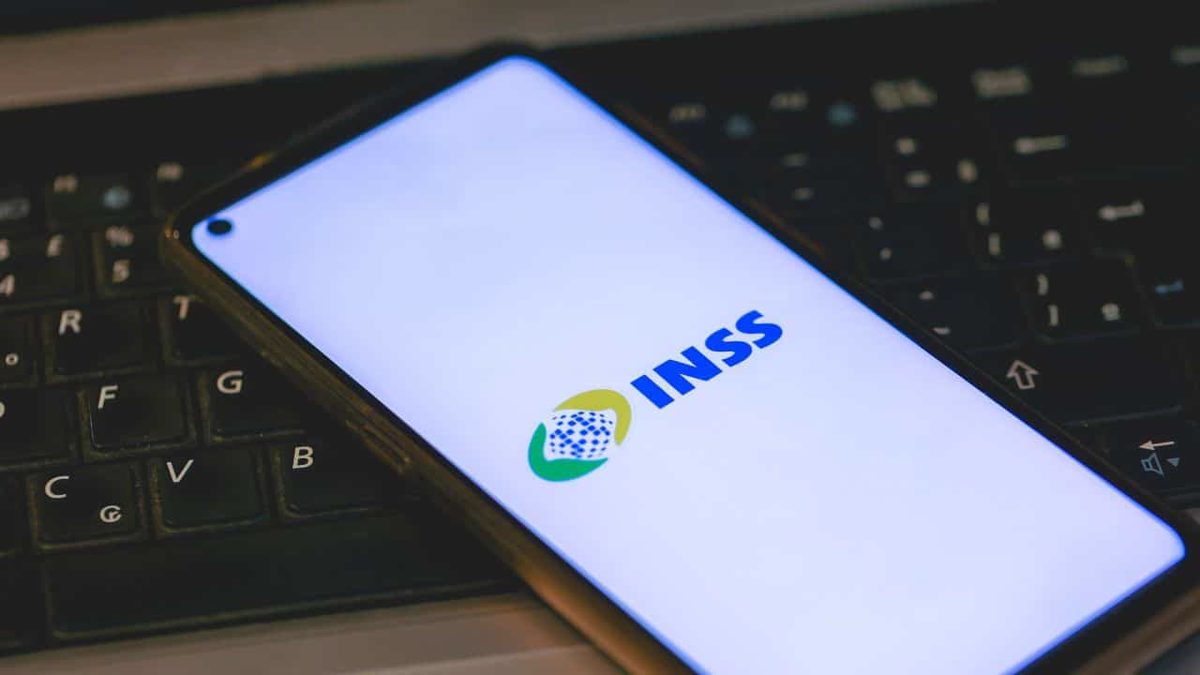 Benefício do INSS bloqueado por suspeita pode demorar até dois meses para ser liberado