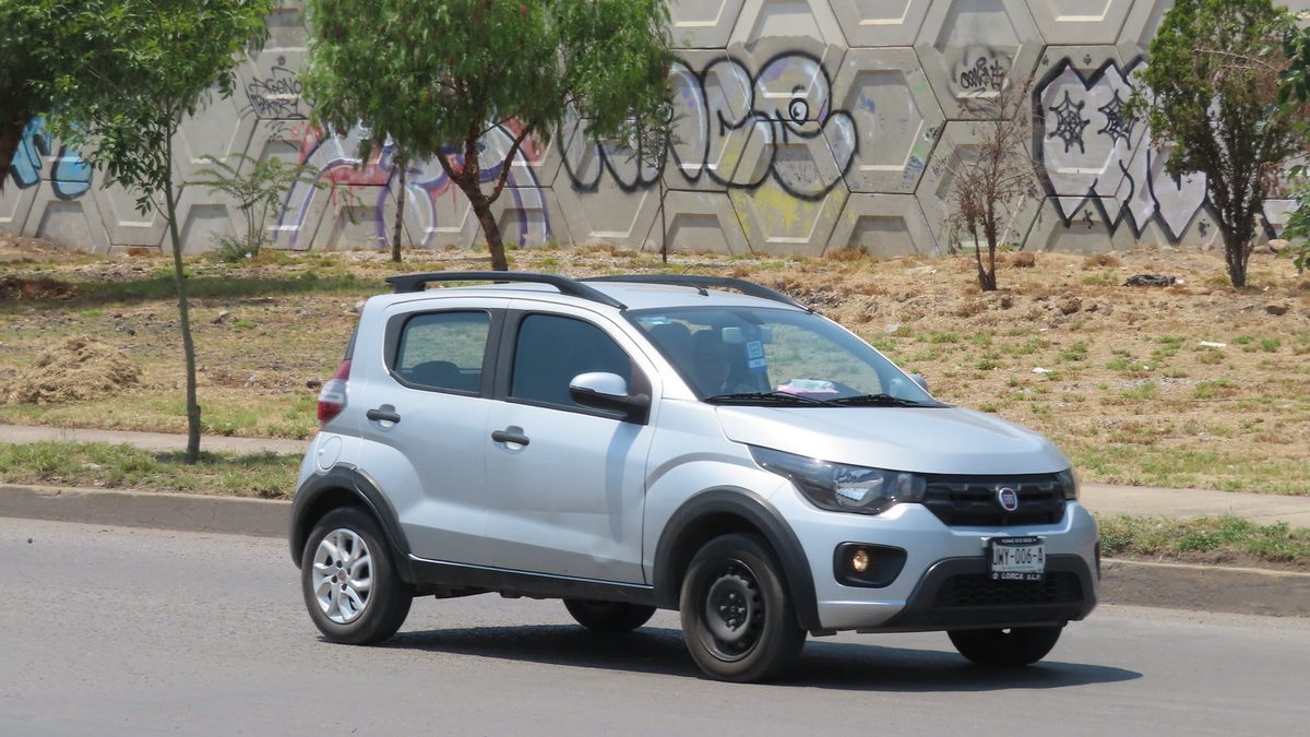 Carro barato e econômico em 2026: confira se o preço e o consumo são da mesma versão