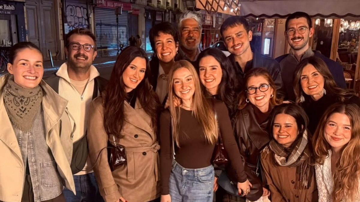 Fátima Bernardes e William Bonner reúnem os três filhos após seis anos: veja o reencontro