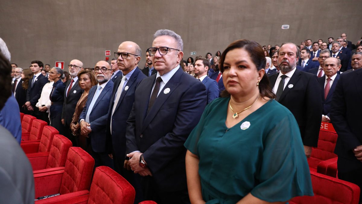 Presidente do TSE pede vigilância contra mensagens, mas promete tranquilidade do 1º turno