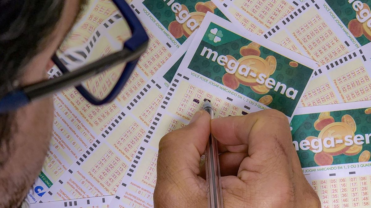 Mega-Sena 3073 sorteia R$ 206,4 milhões: veja os números e as chances de ganhar