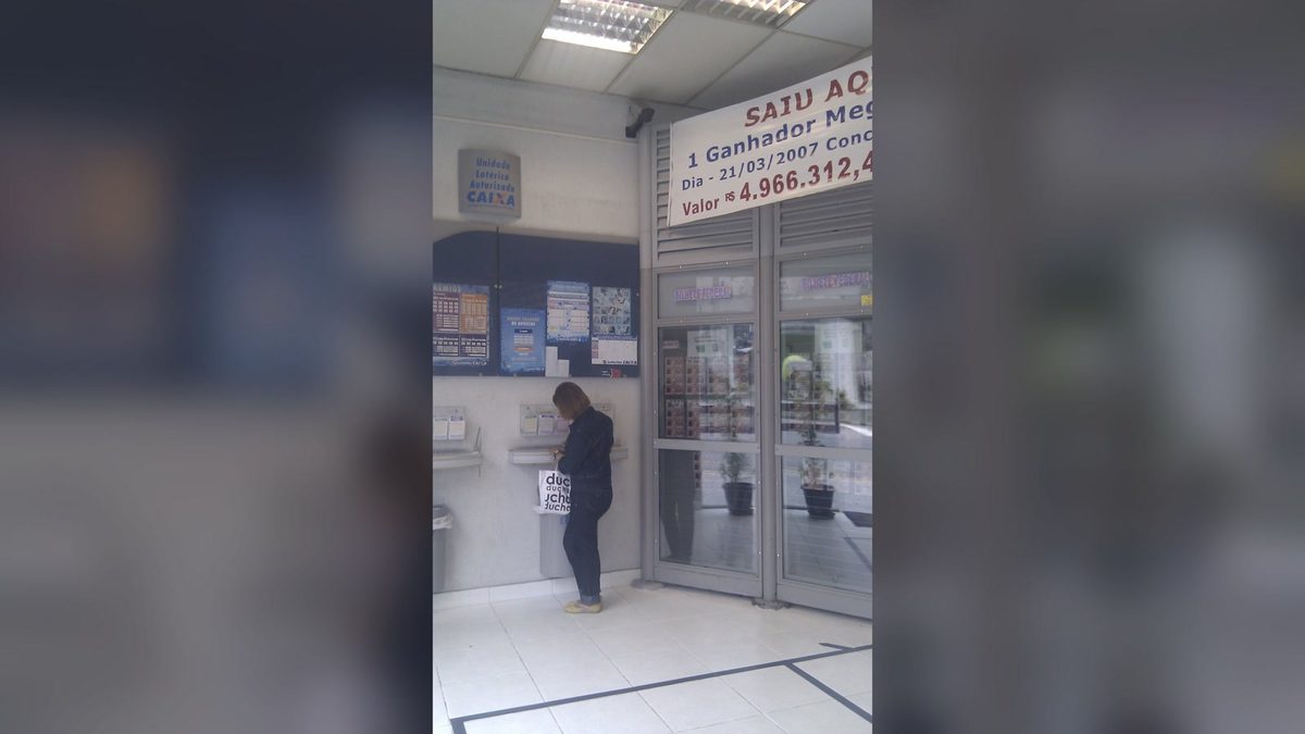 Mega-Sena sai sem sena, e a quadra paga mais de 100 vezes o valor da aposta