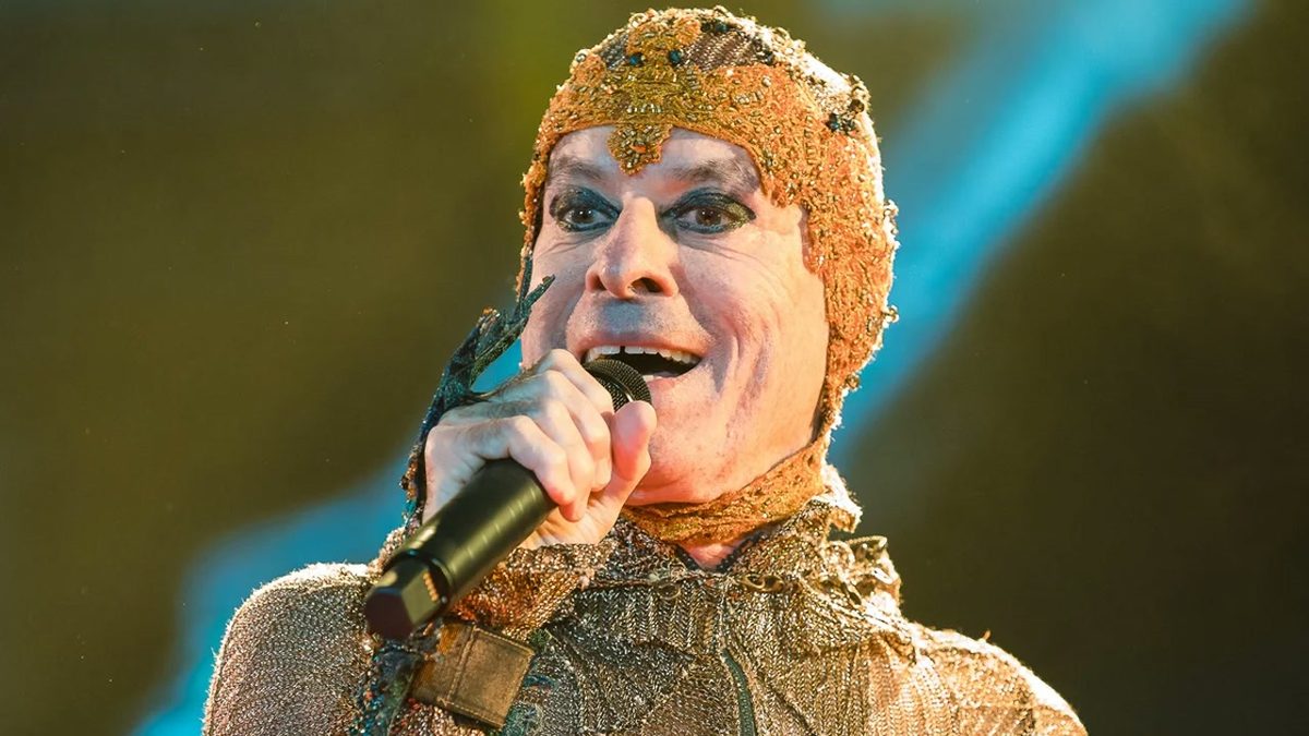 Ney Matogrosso adia show em Tiradentes após cirurgia: o ingresso continua valendo