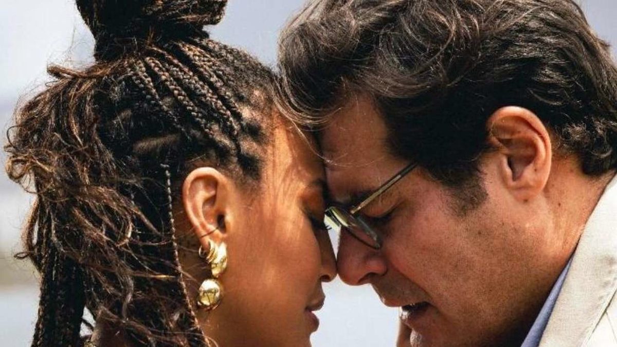 Empresário acha foto do beijo de Bela e advogado mais valiosa que o susto