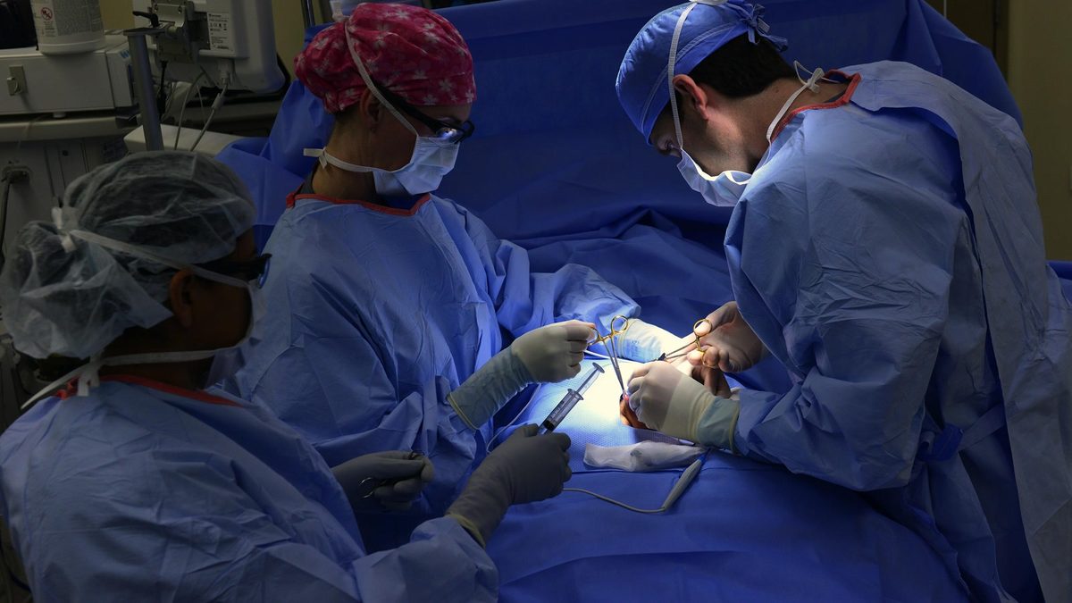 Cirurgia que o SUS fazia só para câncer agora vale para mutilação total ou parcial