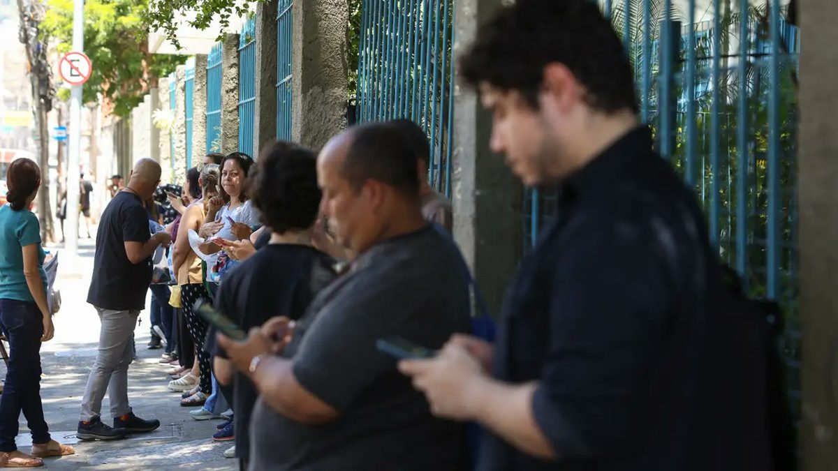 INSS: veja quem entra na prova de vida pelo voto no 2º turno de domingo